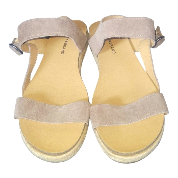 Lucky Brand Gadine Leather Upper Women's Taupe Suede Sandals Sz 9 1/2 M/41 - Picture 1 of 10